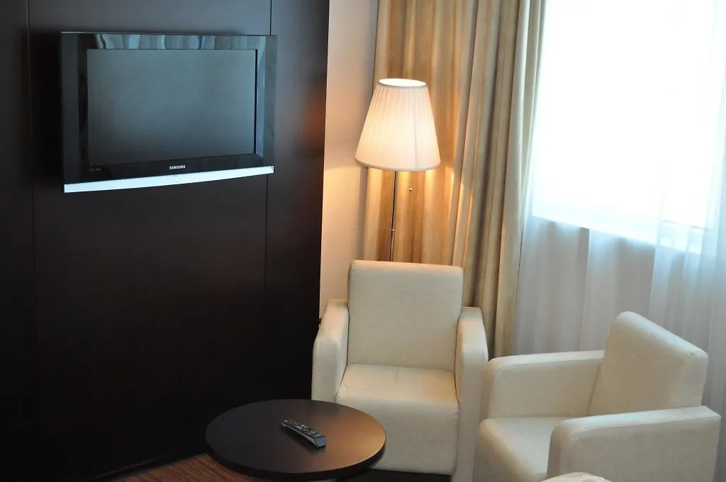 Al Jawhara Gardens Hotel Dubai