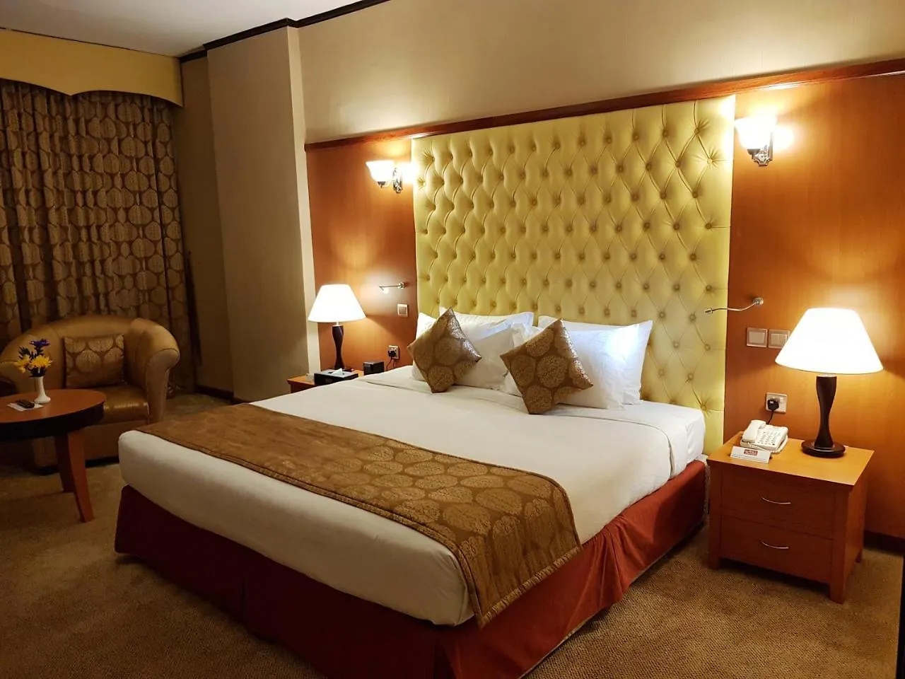 Al Jawhara Gardens Hotel Dubai